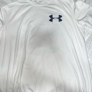 Mens Under Armor tee